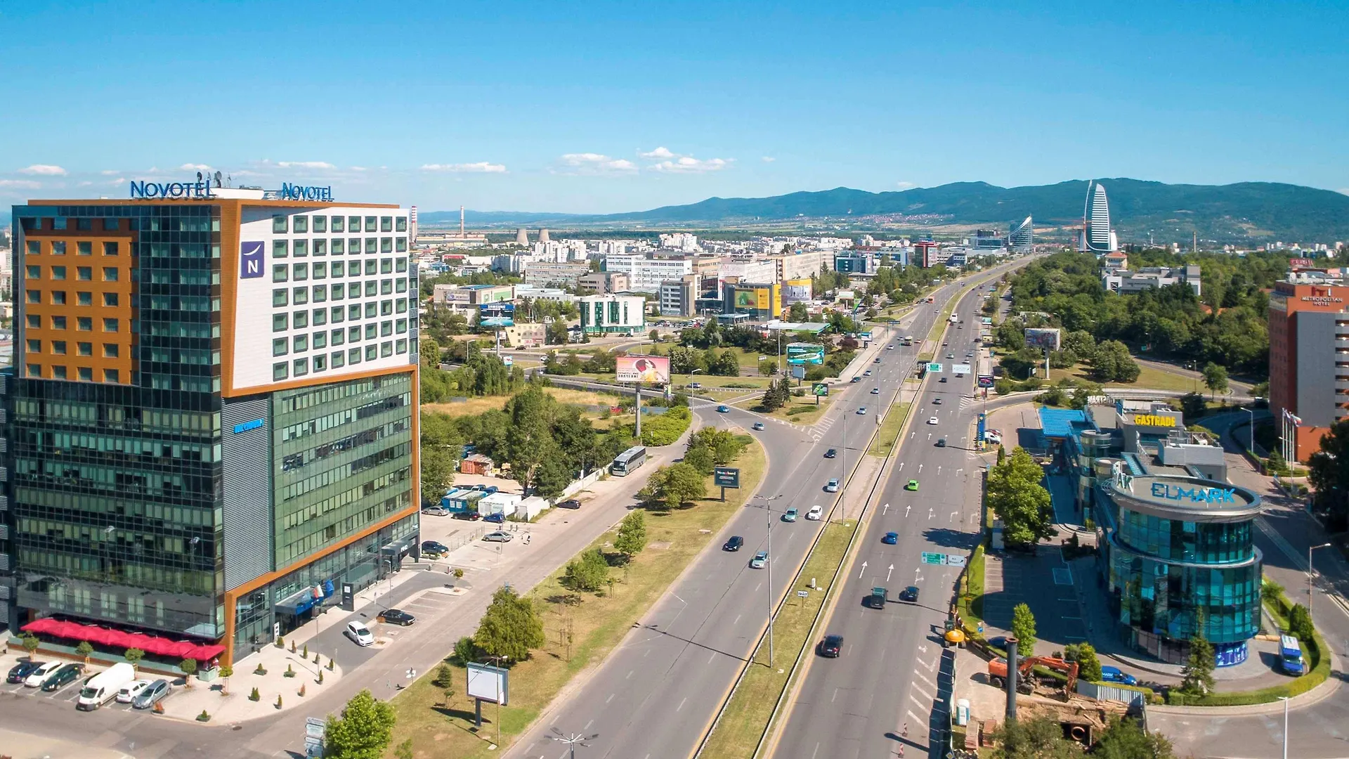 Novotel Sofía 4*,