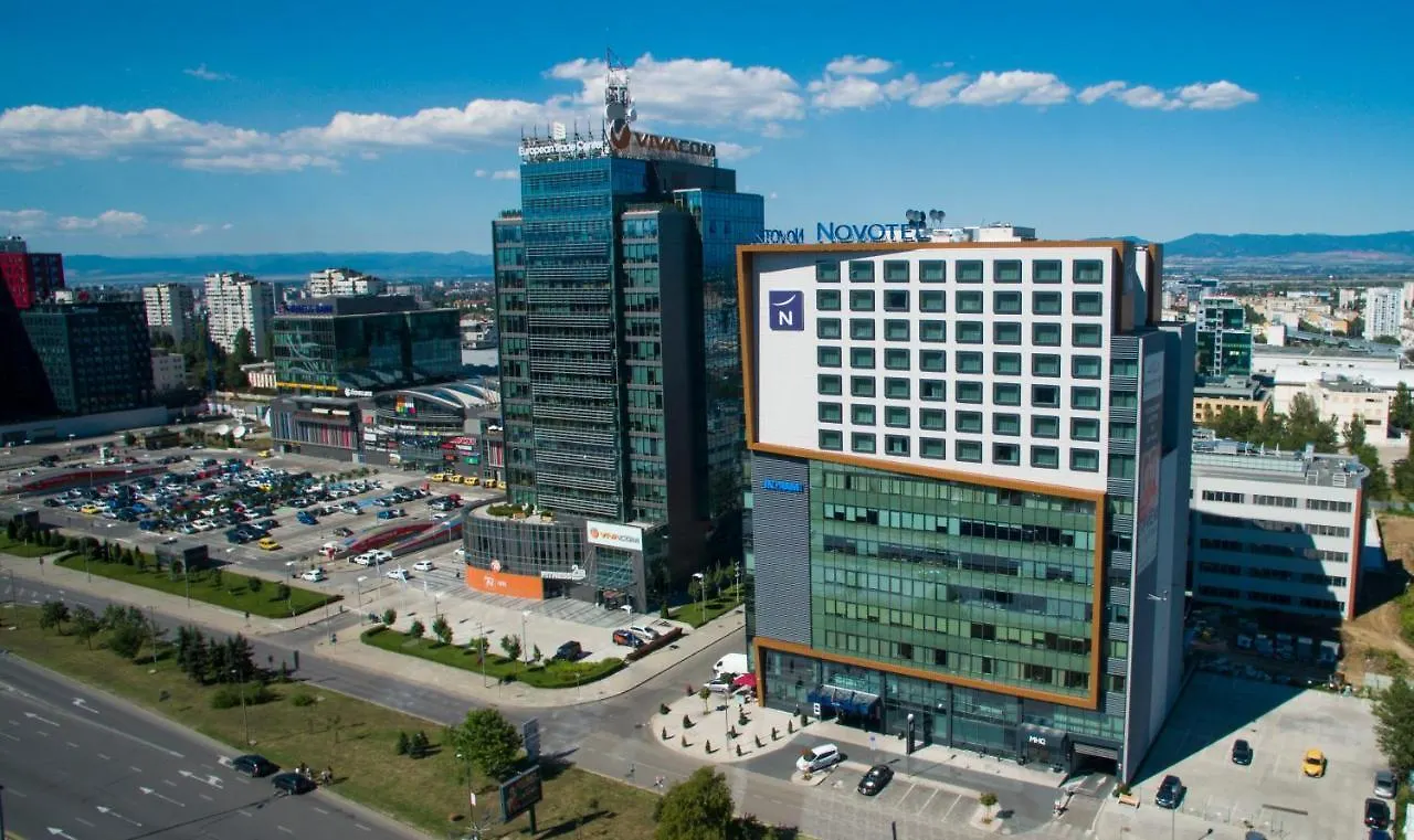 Novotel Sofía 4*,
